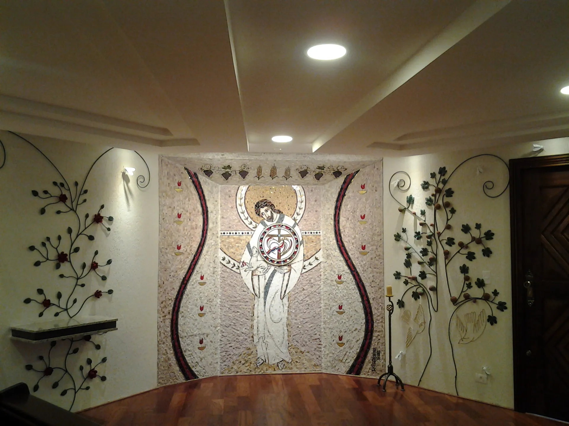 Capela do Santíssimo com peças produzidas pela Marconato Arte Sacra